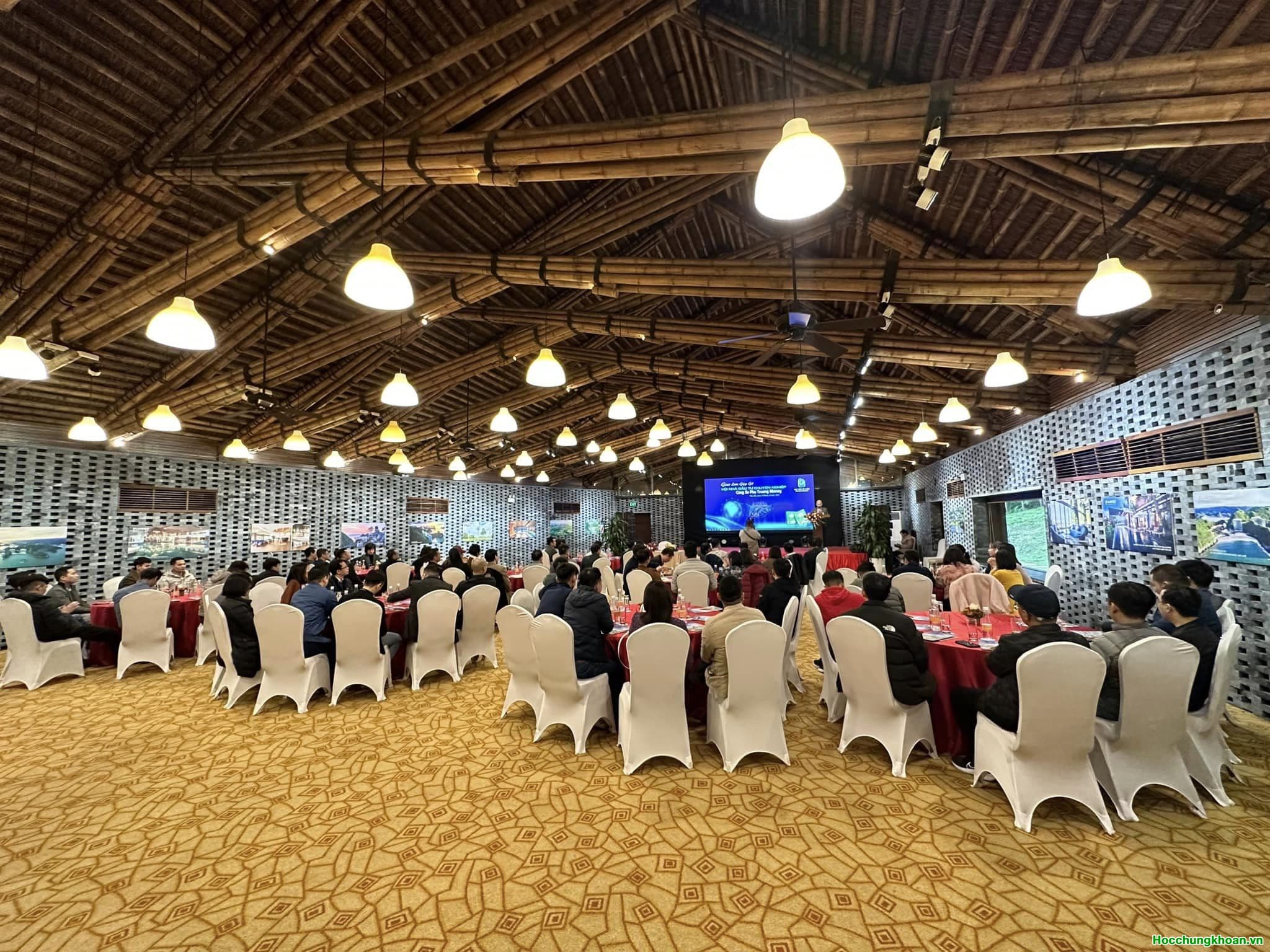 Gặp gỡ “Nhà đầu tư chuyên nghiệp” phía Bắc: Những vấn đề mang tính cơ bản của nhà đầu tư “ĐẤT NƯỚC NÀY” 