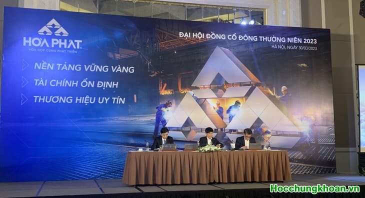 MÌNH KHÔNG THÍCH HPG DÙNG TỪ “Quả Đấm Thép”