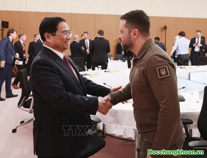 Việt Nam chúng ta là một trong 8 nước khách mời đặc biệt