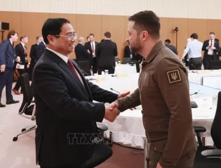 Việt Nam chúng ta là một trong 8 nước khách mời đặc biệt