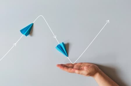 VN-Index sẽ sớm kết thúc điều chỉnh 